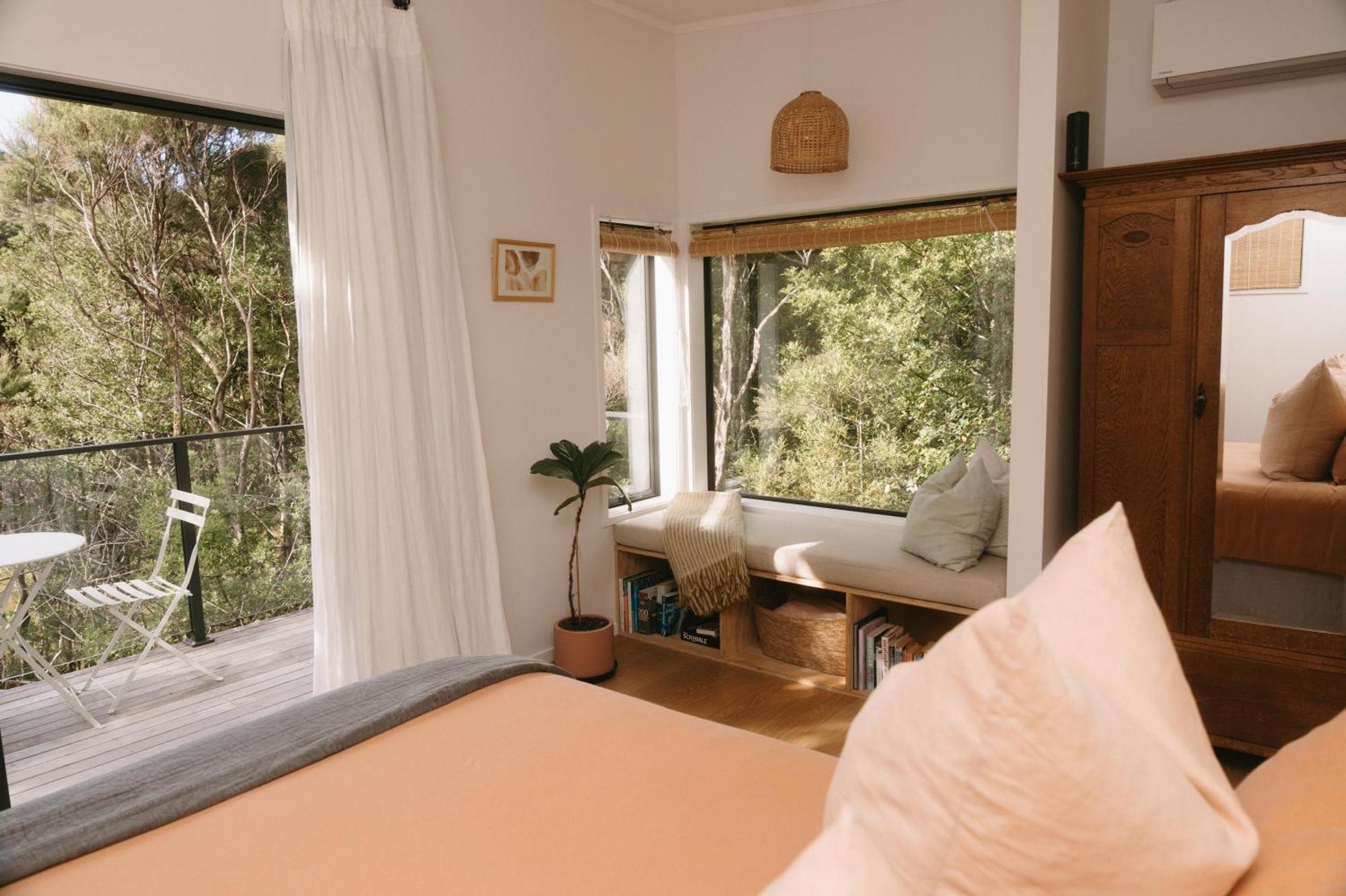 Treehouse Hideaway At Rekindle Tree Houses Opua Exterior photo